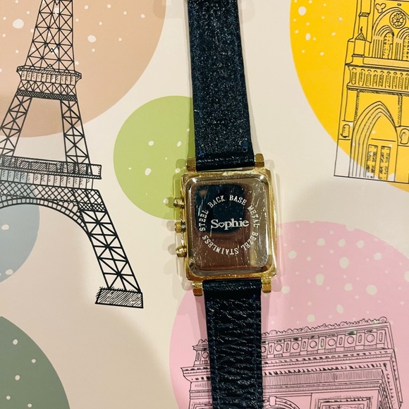 Lot of 2 watches brand Sophie is quartz, need battery’s - Picture 8 of 12